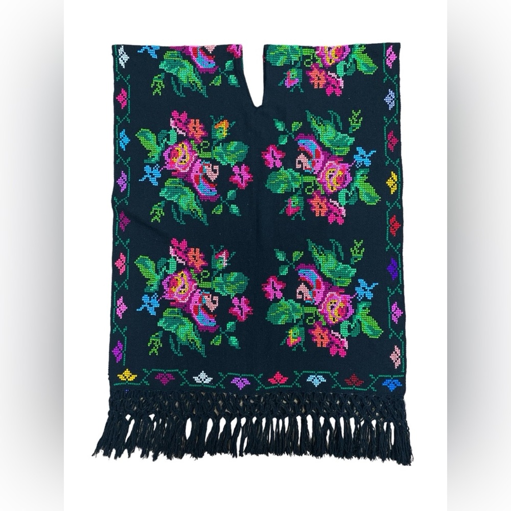 Mexican Floral Poncho Black